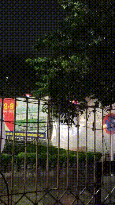 Mưa gió ở Hà Nội đợt tháng 11/2025 này vừa lạnh vừa ướt vừa bẩn :D