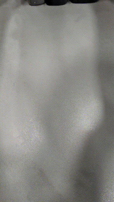 Khả năng cầm nắm của máy ảnh Sony ngày càng tốt lên! :D