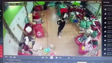 HẢI PHÒNG: Khách hàng vào tận kho hàng kiểm tra không được