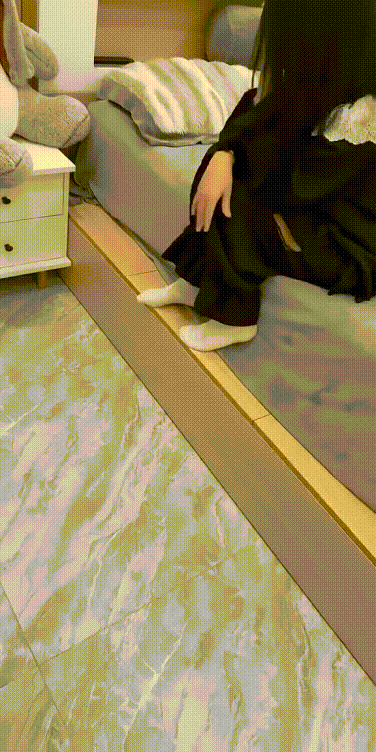 CHƯA HIỂU NHẦM KIỂU GÌ: CÔ GÁI THUÊ PHÒNG TẦNG 2 NHƯNG LẠI "NGỦ NHẦM PHÒNG" TẦNG 5 CỦA CHỦ NHÀ