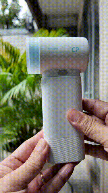 Quạt cầm tay giá hơn 1 triệu làm được những gì